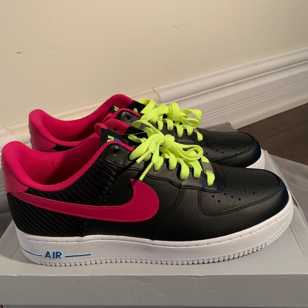 *RARE* Air Force 1 “WBF London”